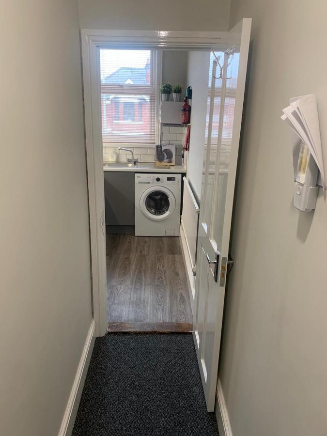 Matipa-Given Apartments Eastleigh Southampton ภายนอก รูปภาพ
