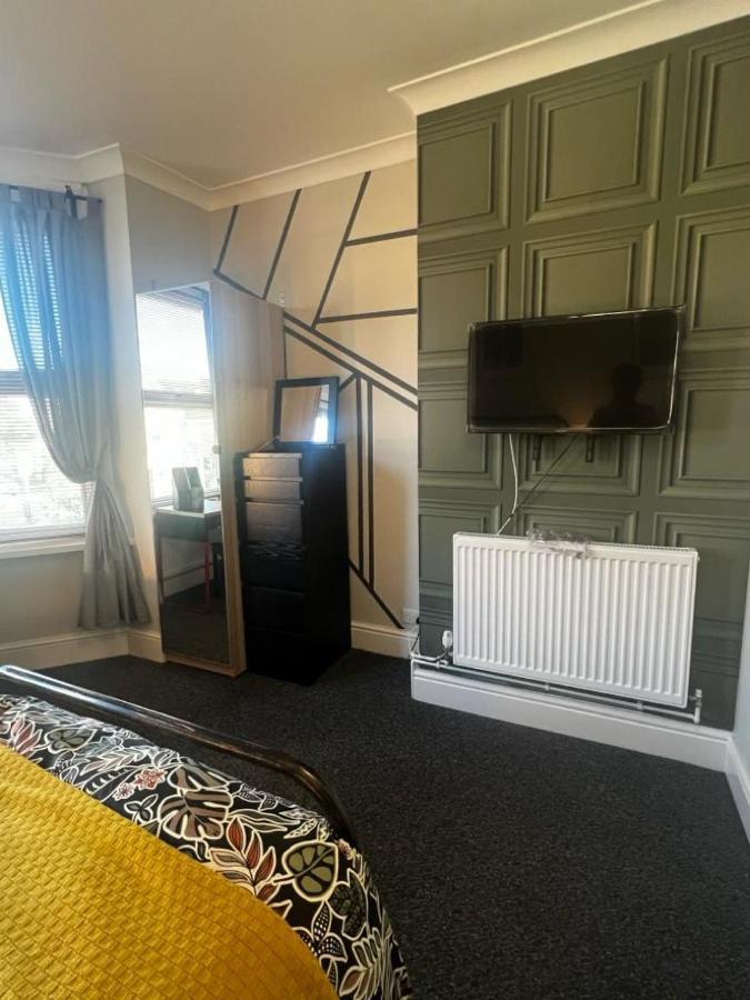 Matipa-Given Apartments Eastleigh Southampton ภายนอก รูปภาพ