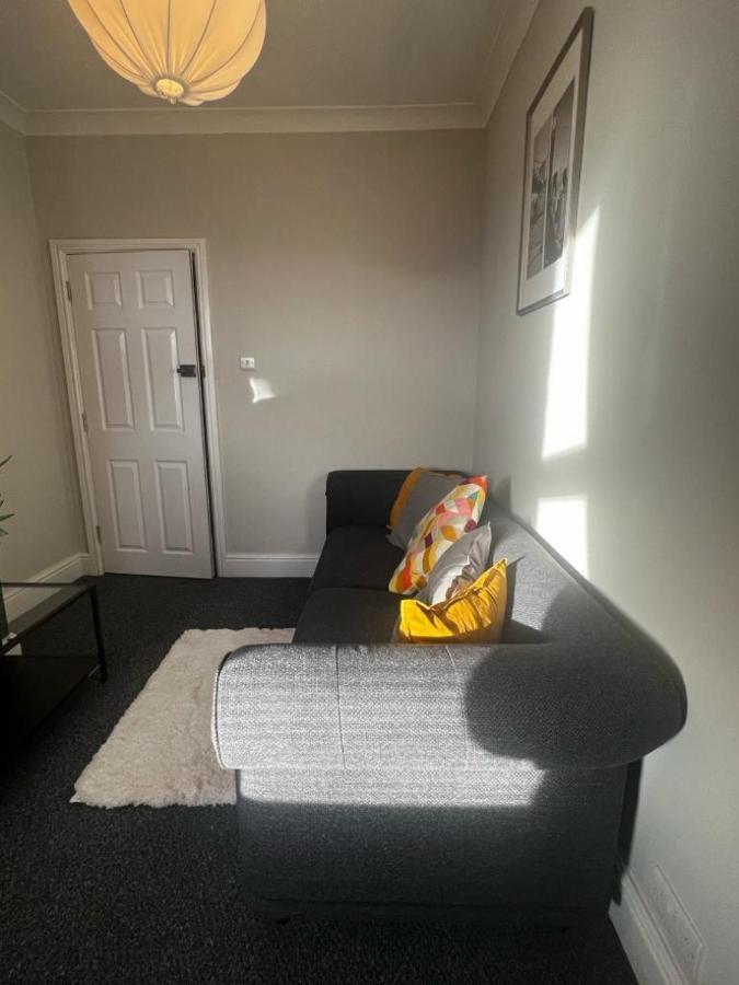 Matipa-Given Apartments Eastleigh Southampton ภายนอก รูปภาพ