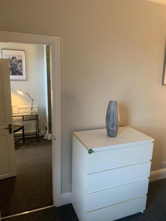 Matipa-Given Apartments Eastleigh Southampton ภายนอก รูปภาพ