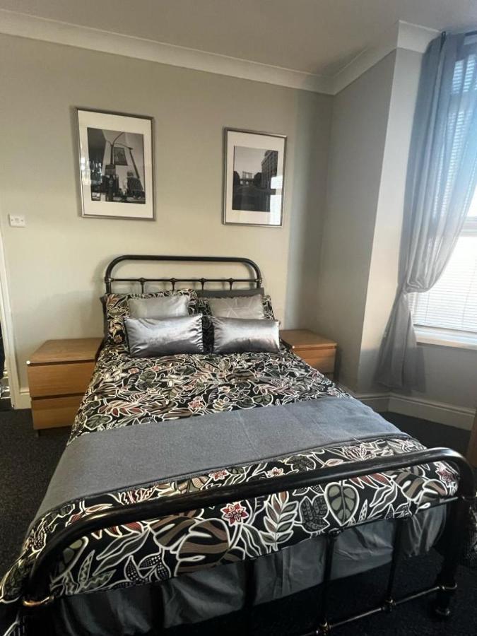 Matipa-Given Apartments Eastleigh Southampton ภายนอก รูปภาพ