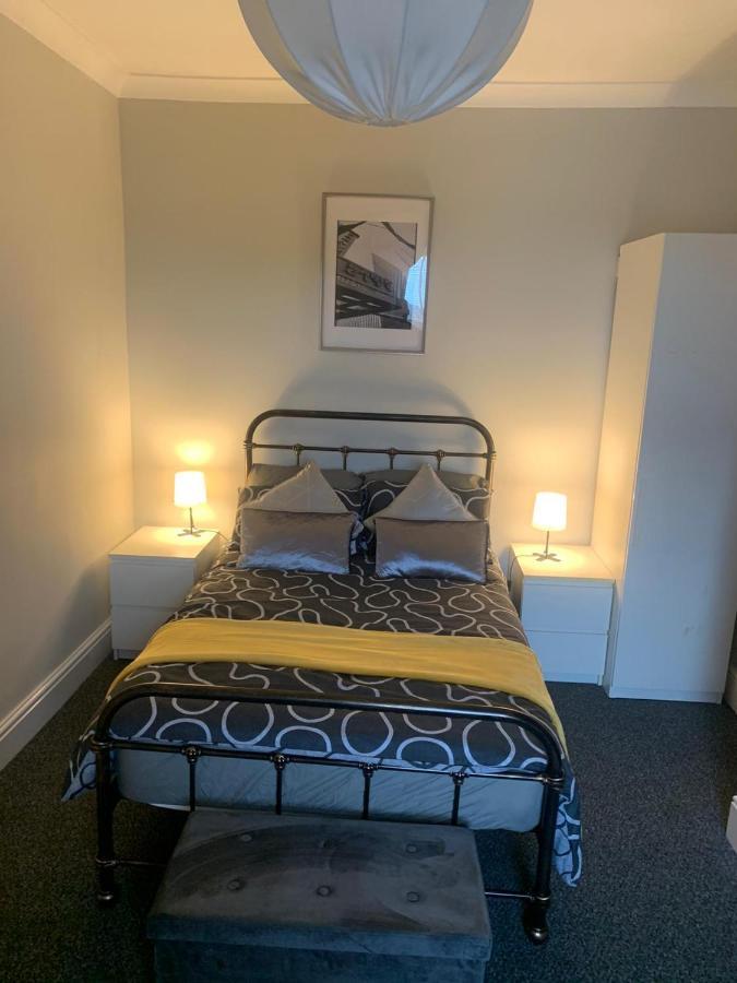 Matipa-Given Apartments Eastleigh Southampton ภายนอก รูปภาพ